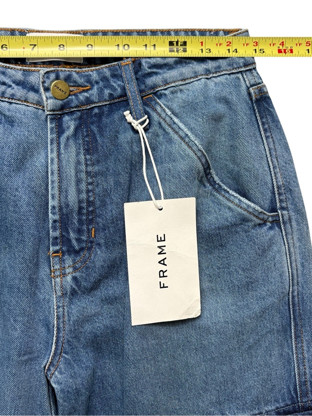 NWT FRAME The Baggy Cargo Jeans Medium Blue Wash Size 25 Cotton Lyocell *Read - Picture 5 of 13
